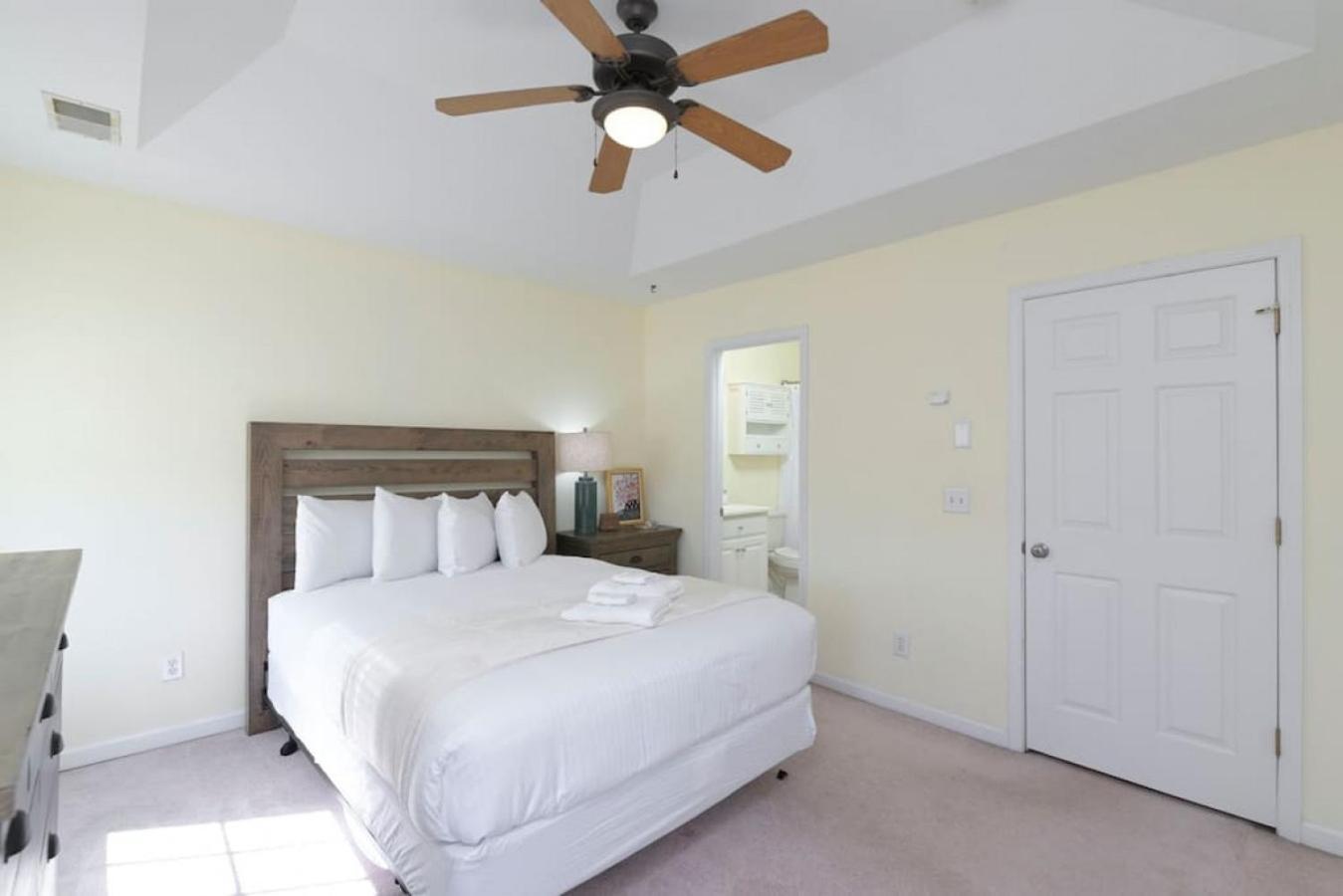 Cozy 2Br Home Near Ft Jackson Колумбия Екстериор снимка