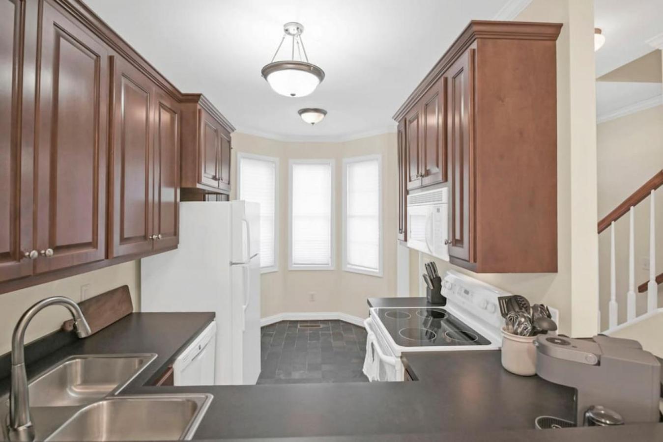 Cozy 2Br Home Near Ft Jackson Колумбия Екстериор снимка