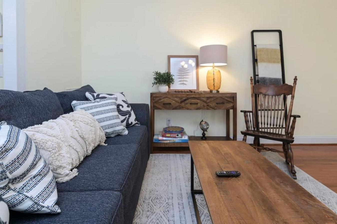 Cozy 2Br Home Near Ft Jackson Колумбия Екстериор снимка